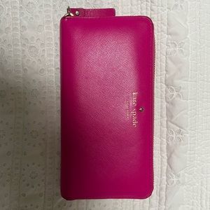 Kate Spade New York Zip Around Continental Wallet